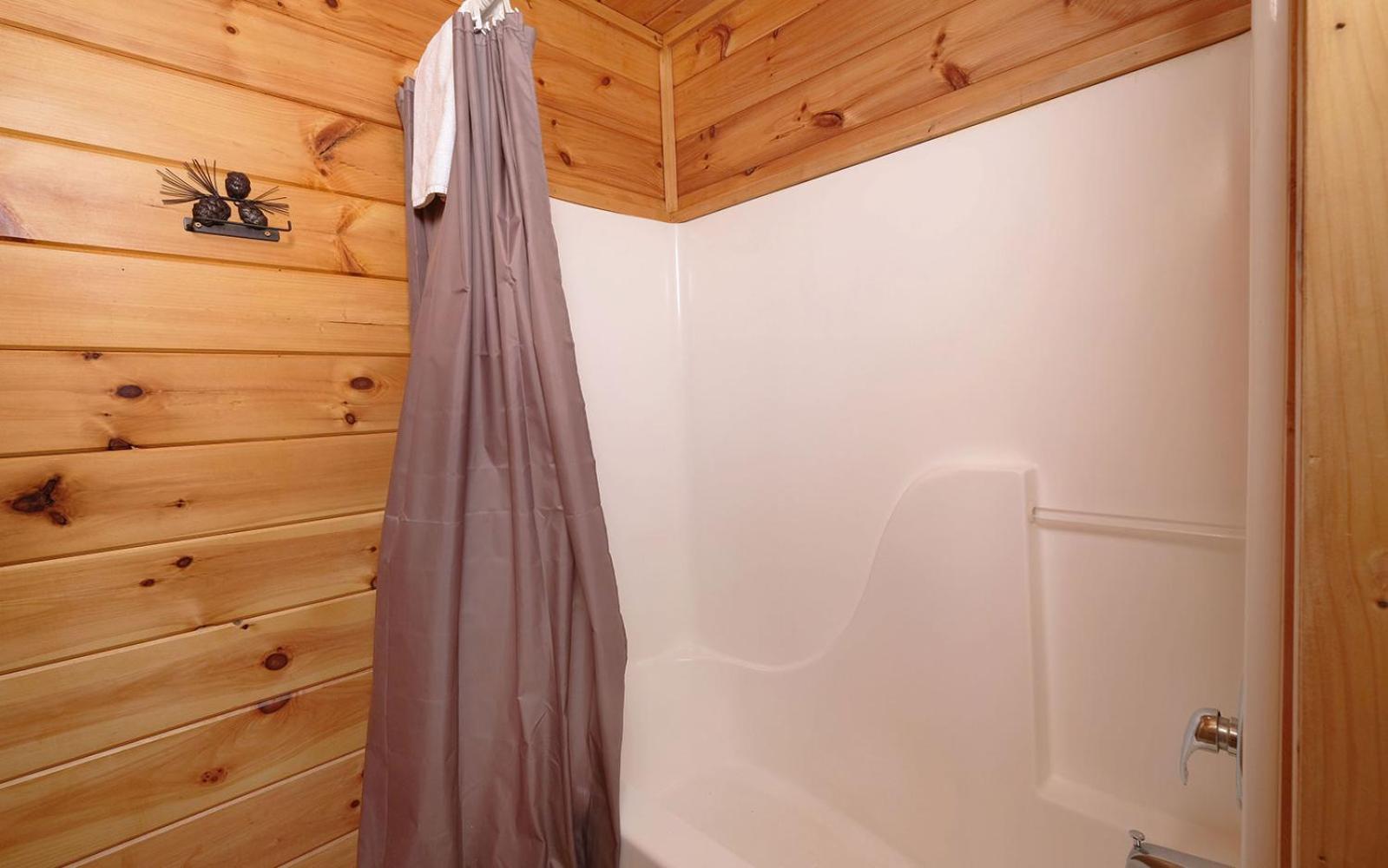 Little Bear Cabin Gatlinburg Exterior photo